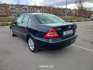 Mercedes-Benz Clase C 2004