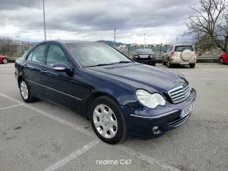 Mercedes-Benz Clase C 2004