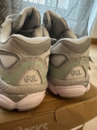 Zapatillas Asics Gel NYC Talla 42