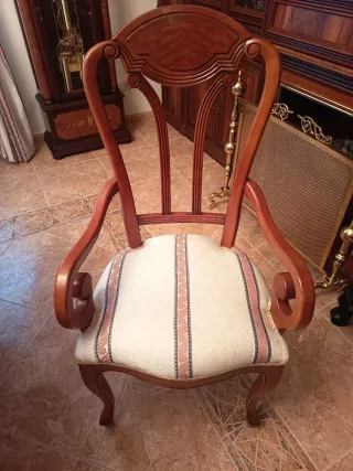 Mesa comedor con sillas