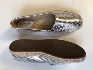 Alpargatas Michael Kors de mujer talla 38