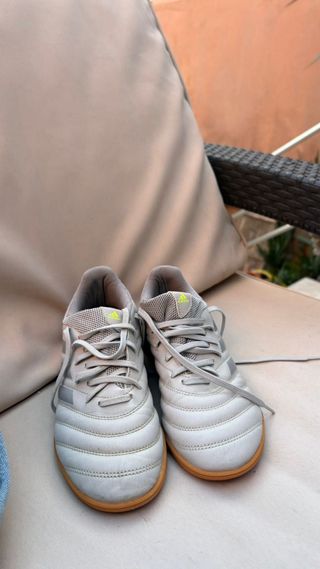 Bambas de fútbol adidas/kipsta