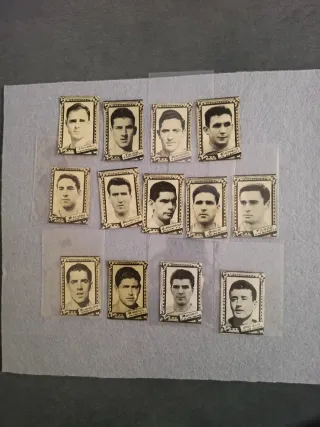 13 cromos Fútbol Liga 59-60