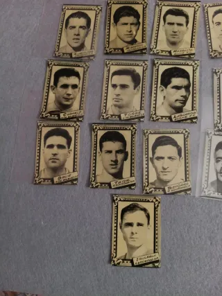 13 cromos Fútbol Liga 59-60