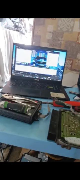Reparación de centralitas copia de llaves repro