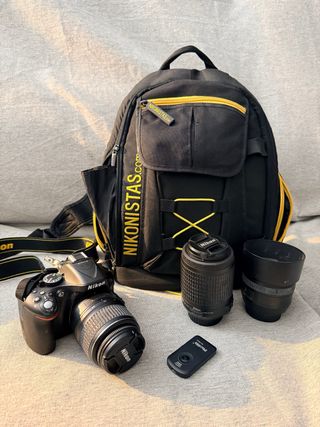 Cámara Nikon D5200 + Accesorios