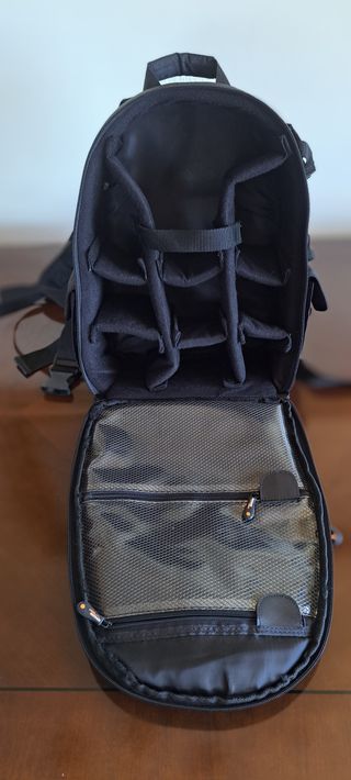 Mochila para fotografía. Negra Impermeable.