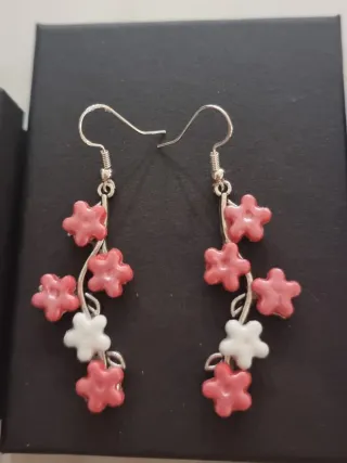 Llamativos Pendientes coral de plata