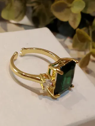 Anillo piedra esmeralda