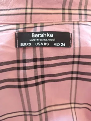 Camicia rosa tg. XS oversize. Bershka