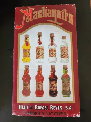 Cofanetto 8 Bottiglie Di Anisette E Liquori Machaquito