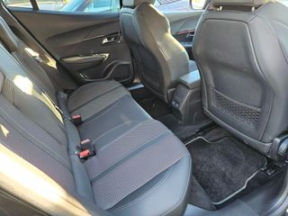 Peugeot 2008 1.5 Blue-HDi GT Line, Automatico