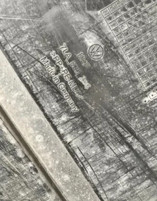 Cubrecarter VW T6 7LA825205