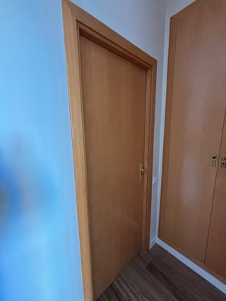 8 Puertas de madera maciza