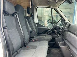 Nissan NV400 L3H3 3,5T 2.3dCi 107kW RWD TWIN COMFORT