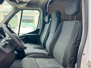 Nissan NV400 L3H3 3,5T 2.3dCi 107kW RWD TWIN COMFORT