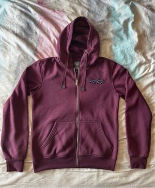 Sudadera con cremallera y capucha