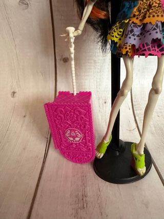 Monster High Skelita Calaveras Paris