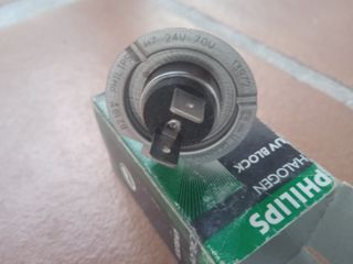 Bombilla h7 24 voltios.