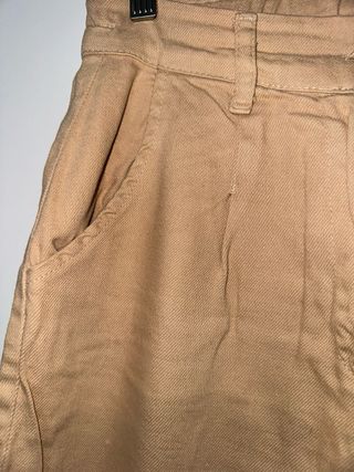 Calças beges