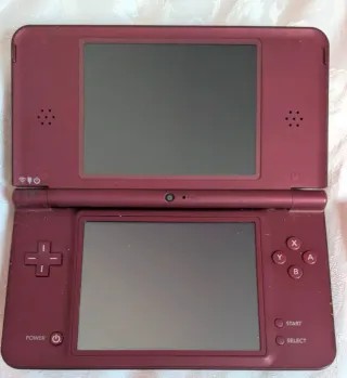 Nintendo ds xl+cartucho sorpresa de carga