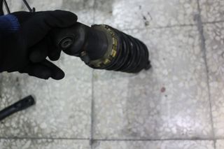 Amortiguador y basculante Aprilia Pegaso