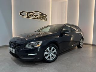 Volvo V60 Momentum