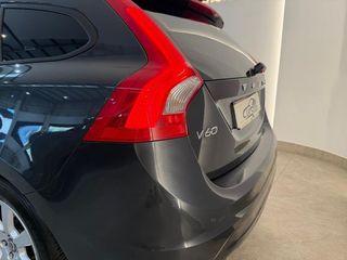 Volvo V60 Momentum