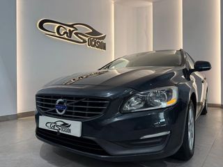 Volvo V60 Momentum