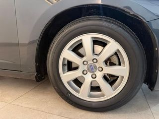Volvo V60 Momentum