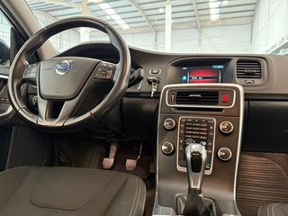 Volvo V60 2.0 D3 Kinetic