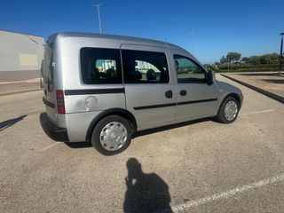 Opel Combo 2006