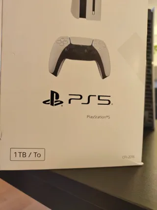 Consola PlayStation 5 + 5 Juegos