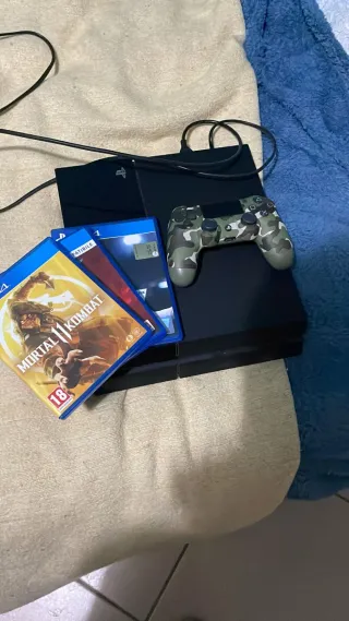 Ps4 più controller e 4 giochi