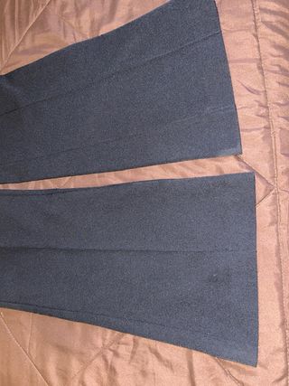 Pantalon flare negro elegante