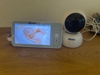 Vigilabebés Zen Premium de Beaba con cámara conect