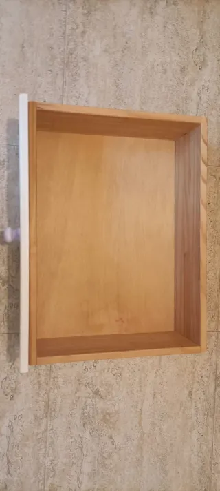 Una cajonera, de 6 cajones