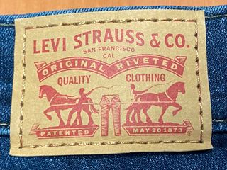 Levi's 314 Shaping Straight - W27 L30 Azul Oscuro