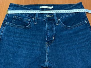 Levi's 314 Shaping Straight - W27 L30 Azul Oscuro