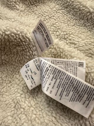 Cazadora Levi’s forrada con chiporro por dentro