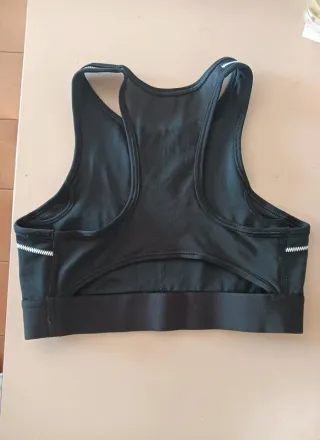 Top nero Nike tg. XS