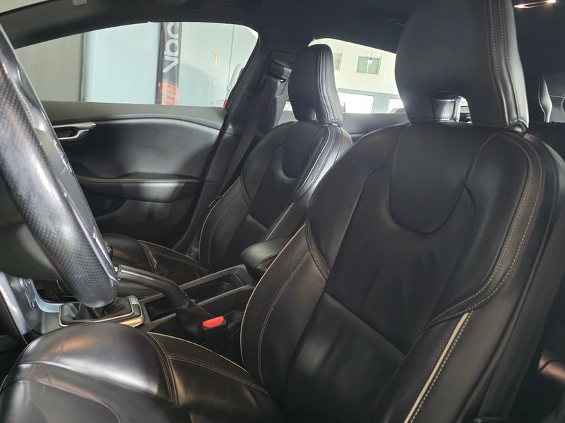Volvo S40 2014, foto 26