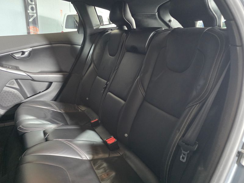 Volvo S40 2014, foto 27