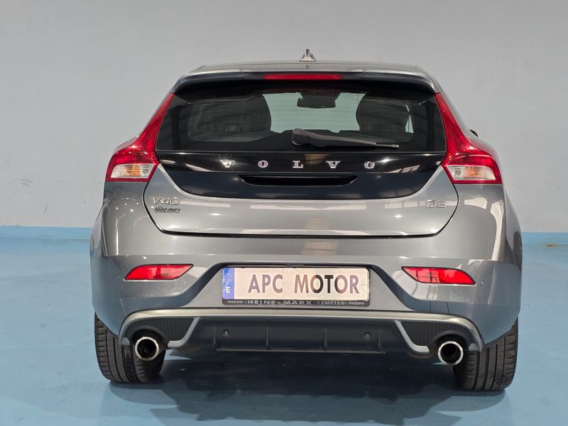 Volvo S40 2014, foto 5