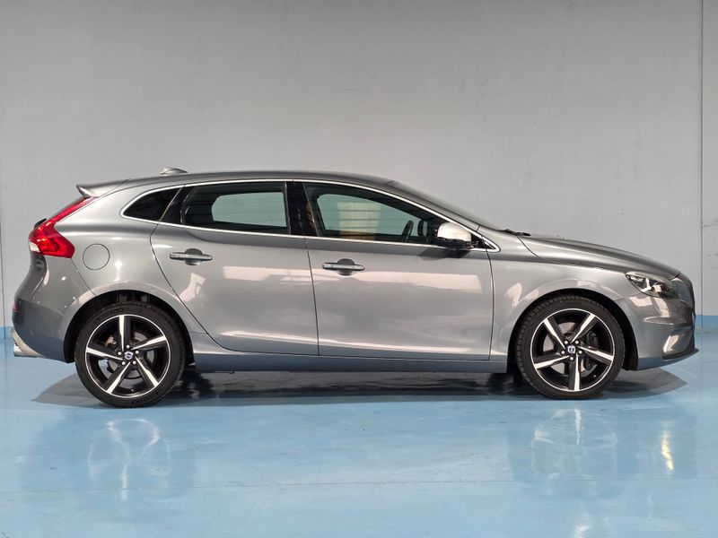 Volvo S40 2014, foto 7