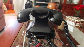 Teléfono de baquelita RESTAURADO