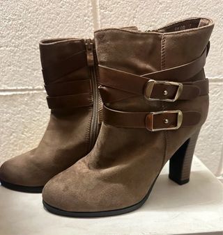 Stivaletti scamosciati donna n.37