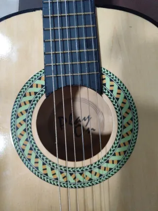 Guitarra infantil