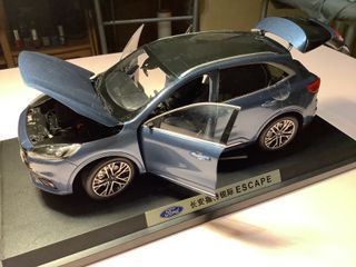 Coche Ford Escape 1/18 Fabricación para Ford