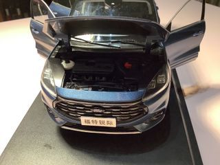 Coche Ford Escape 1/18 Fabricación para Ford